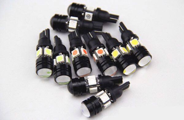 Đèn led xi nhan